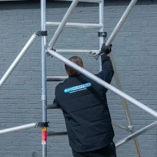 Mobile scaffolding Basic - 135 cm x 190 cm x 5.2 m - Euroscaffold