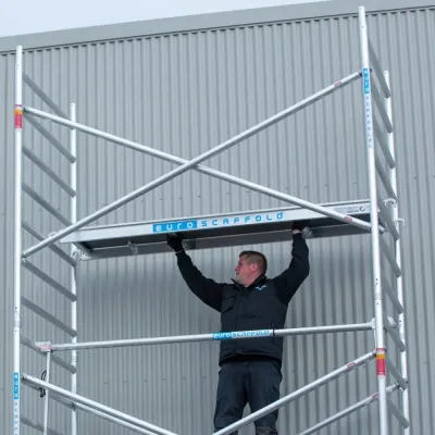 Platforma Euroscaffold bez włazu - 60 cm x 250 cm - łatwy montaż