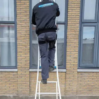 Drabina wygięta dwuelementowa Eurostairs (Euroscaffold) 2 x 12 - wysokość robocza do 6,5 m