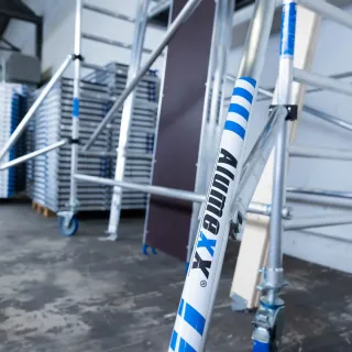 Rusztowanie Alumexx Light 75 cm x 190 cm - wysokość robocza 9,2 m