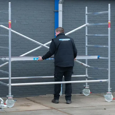 Mobile scaffold Basic - 75 cm x 190 cm x 4.2 m - Euroscaffold